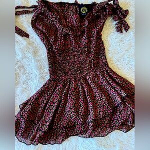 Romper so cute 🥰 & prissy !